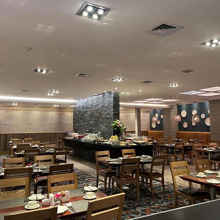 Southern Sun Newlands Cape Town Exterior photo