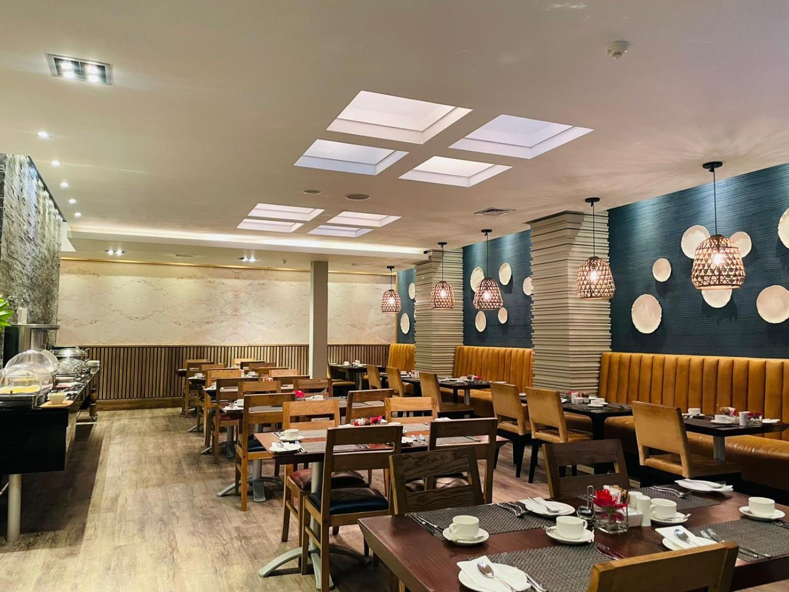 Southern Sun Newlands Cape Town Exterior photo