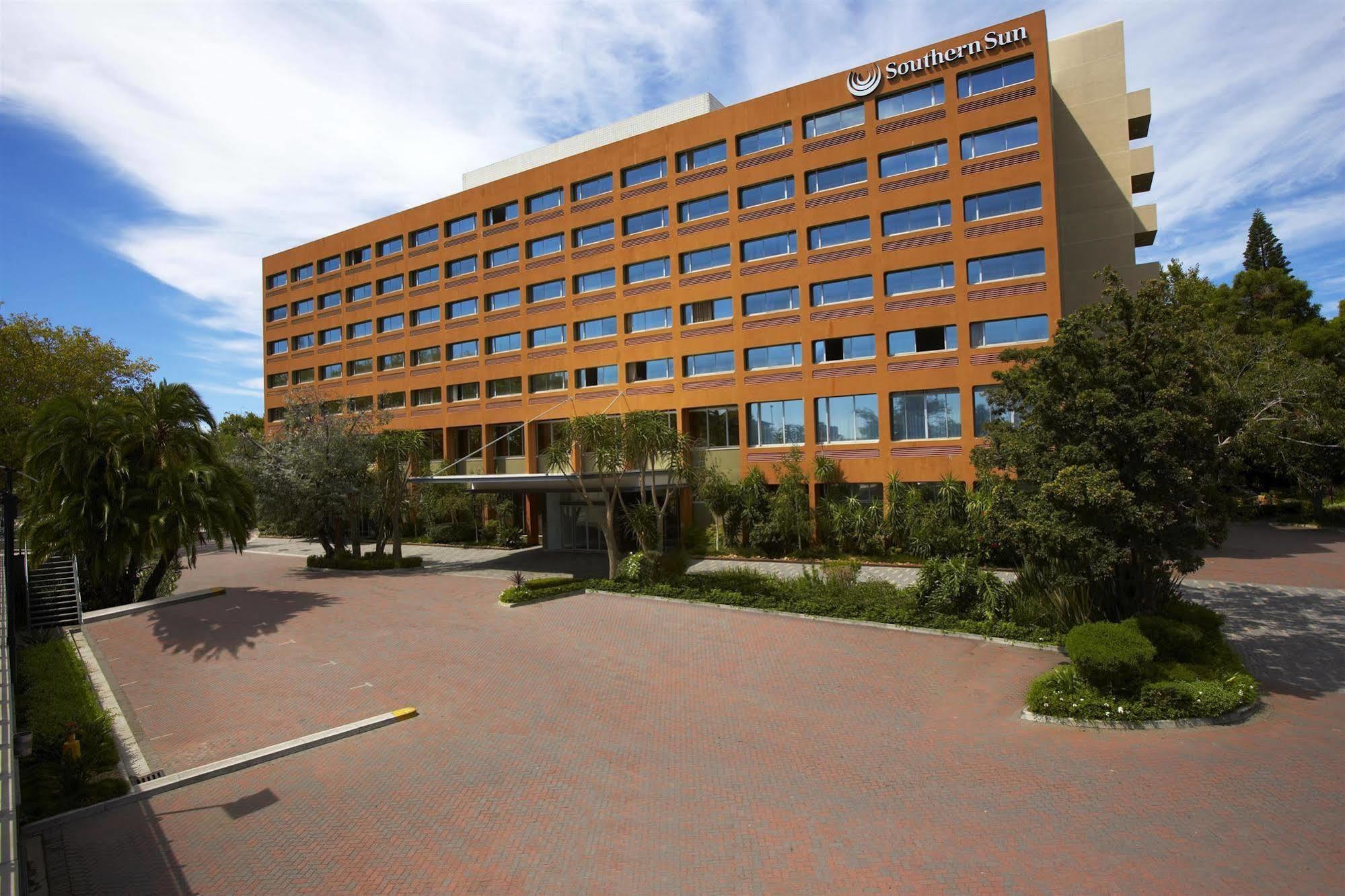 Southern Sun Newlands Cape Town Exterior photo