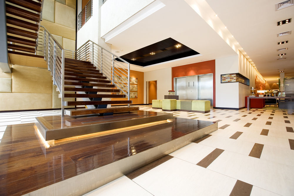 Southern Sun Newlands Cape Town Exterior photo